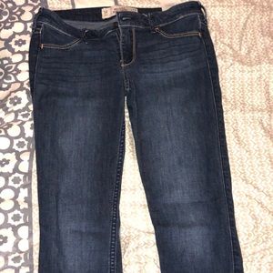 Hollister dark blue jeans